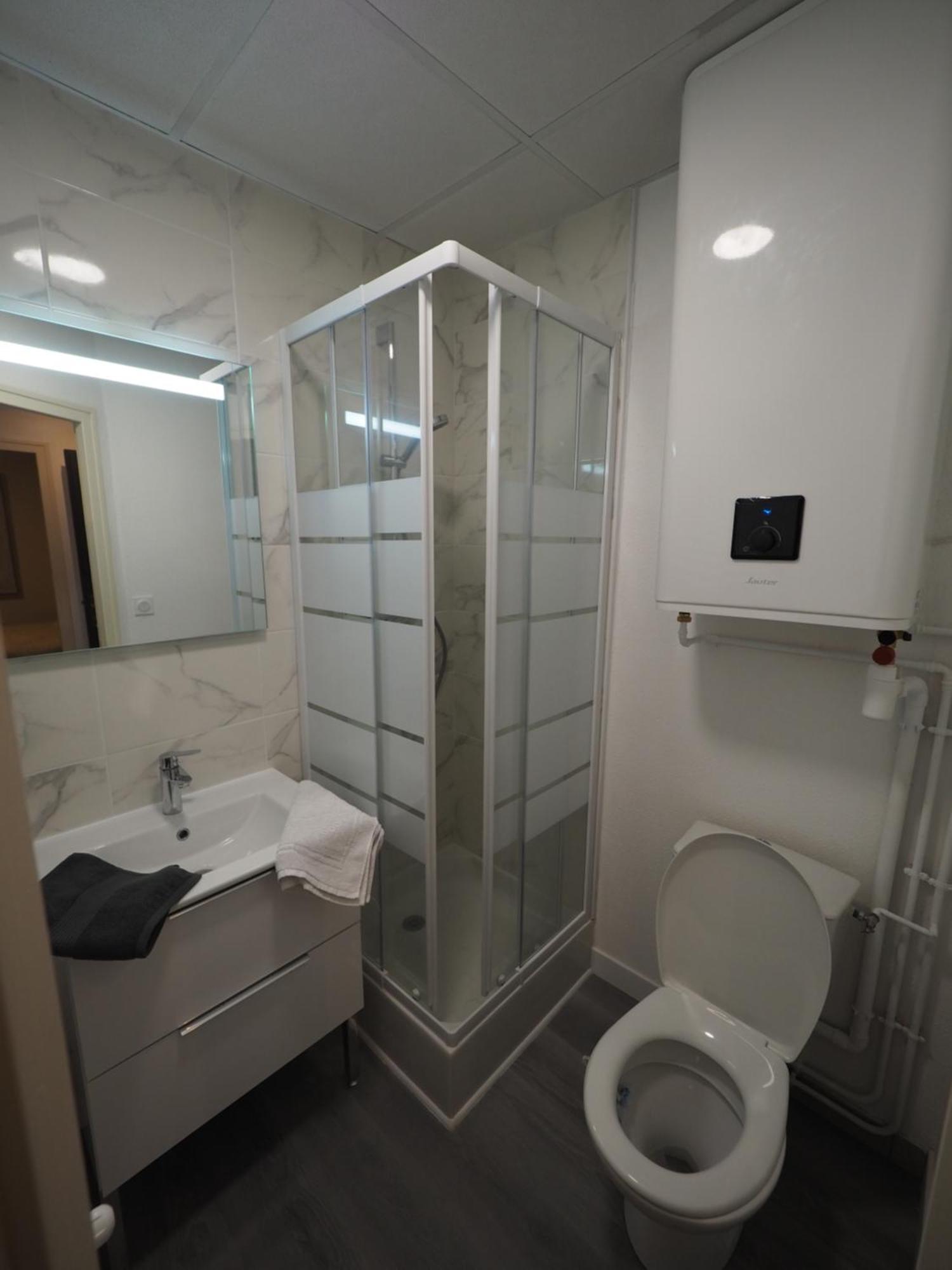 Meuble 2 - 15 Min Dampierre - 25 Min Belleville - Wifi * Gien