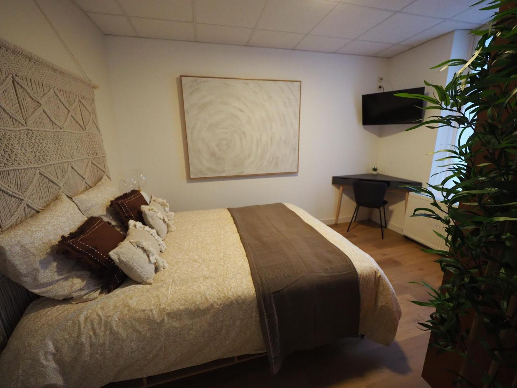 Meuble 2 - 15 Min Dampierre - 25 Min Belleville - Wifi Gien
